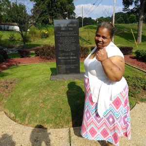 Meet your Posher, Lydia